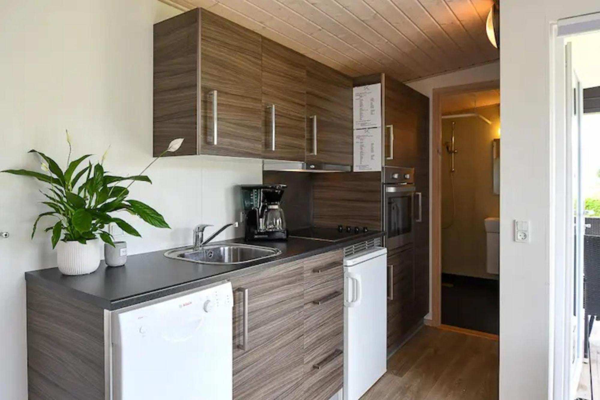 First Camp Skovlund Camping & Cottages Båring Esterno foto
